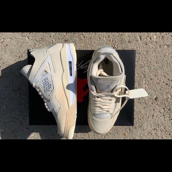 Selling Brand New Never Put On - Picture 3 of 3